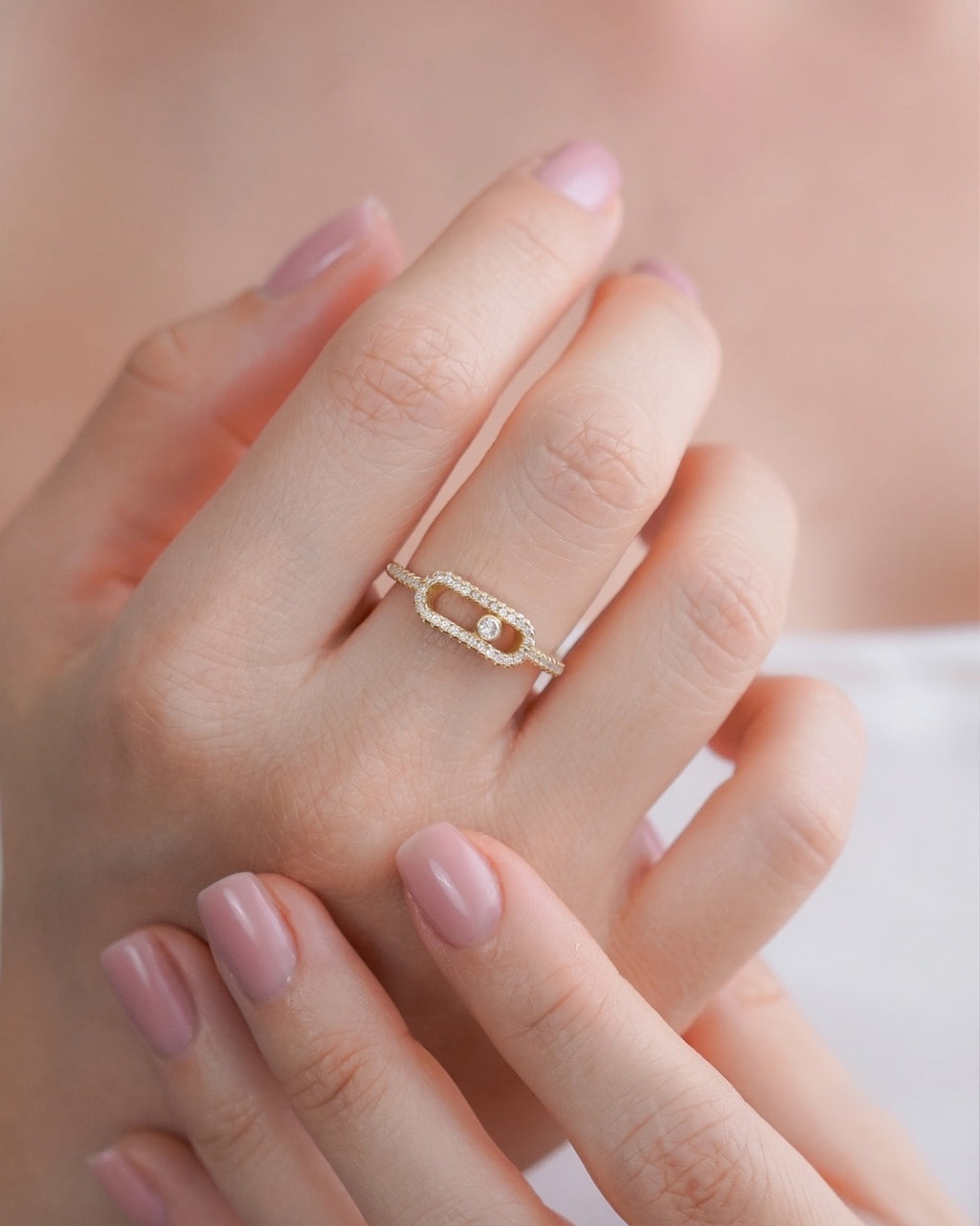 Anillo Messika Classic