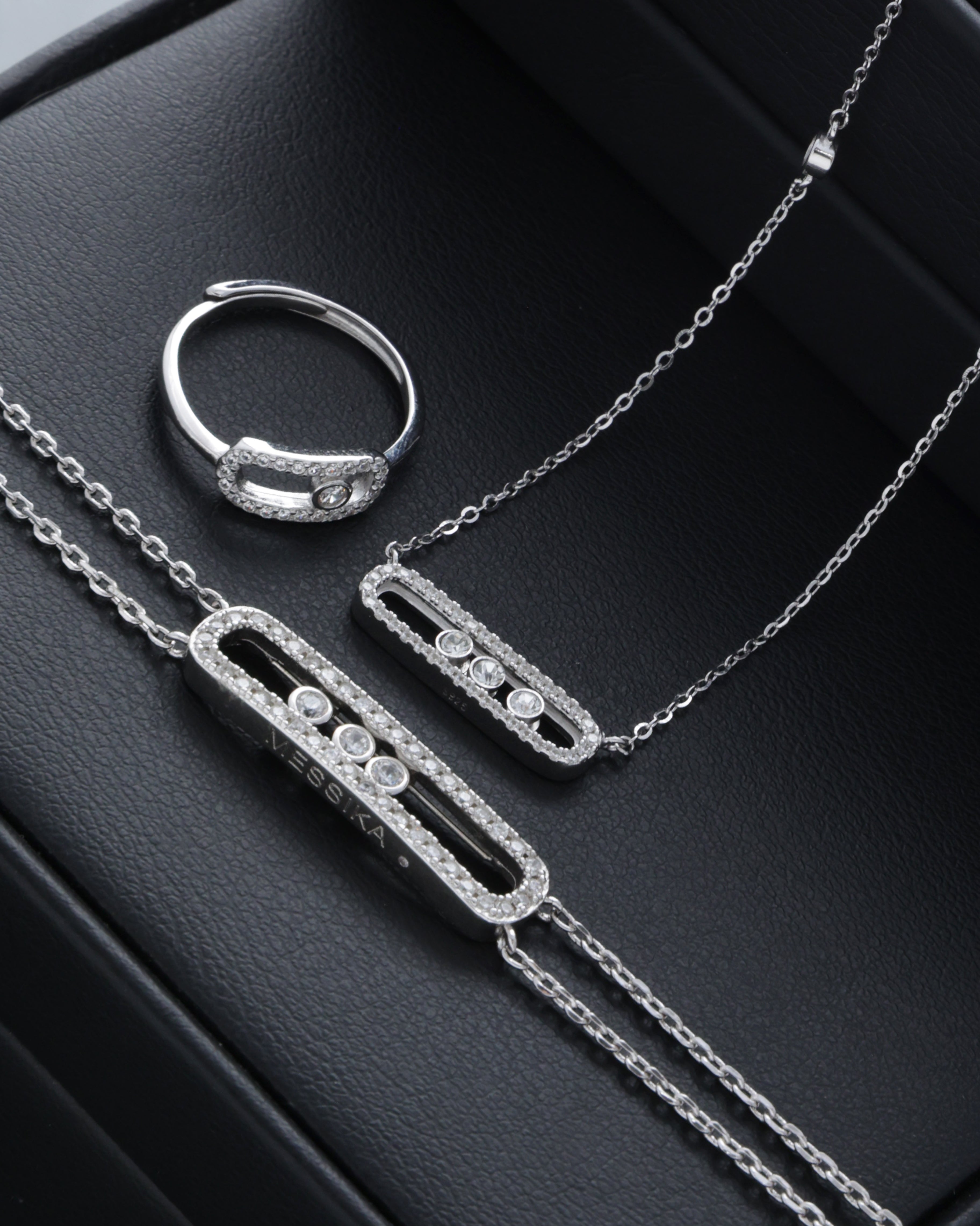 Set MESSIKA • Collar + Pulso + Anillo