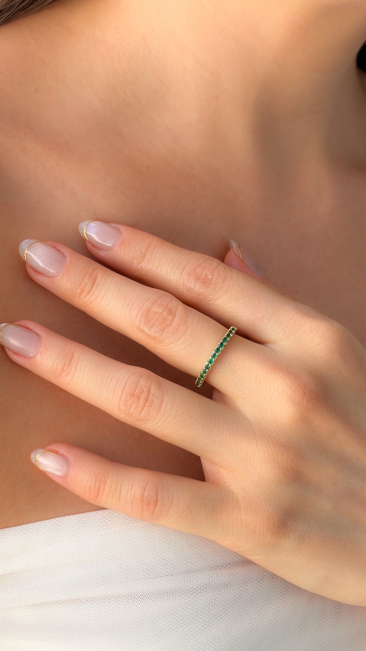 Anillo Sinfín Tipo Esmeralda