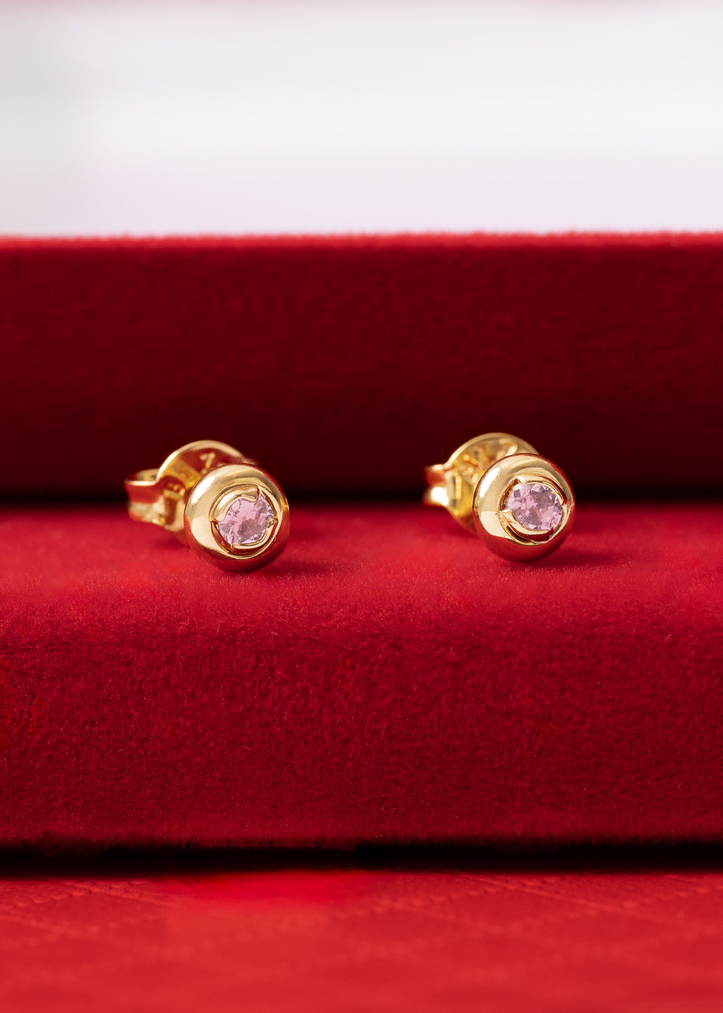 Arete Cajita Circon Rosa 4mm